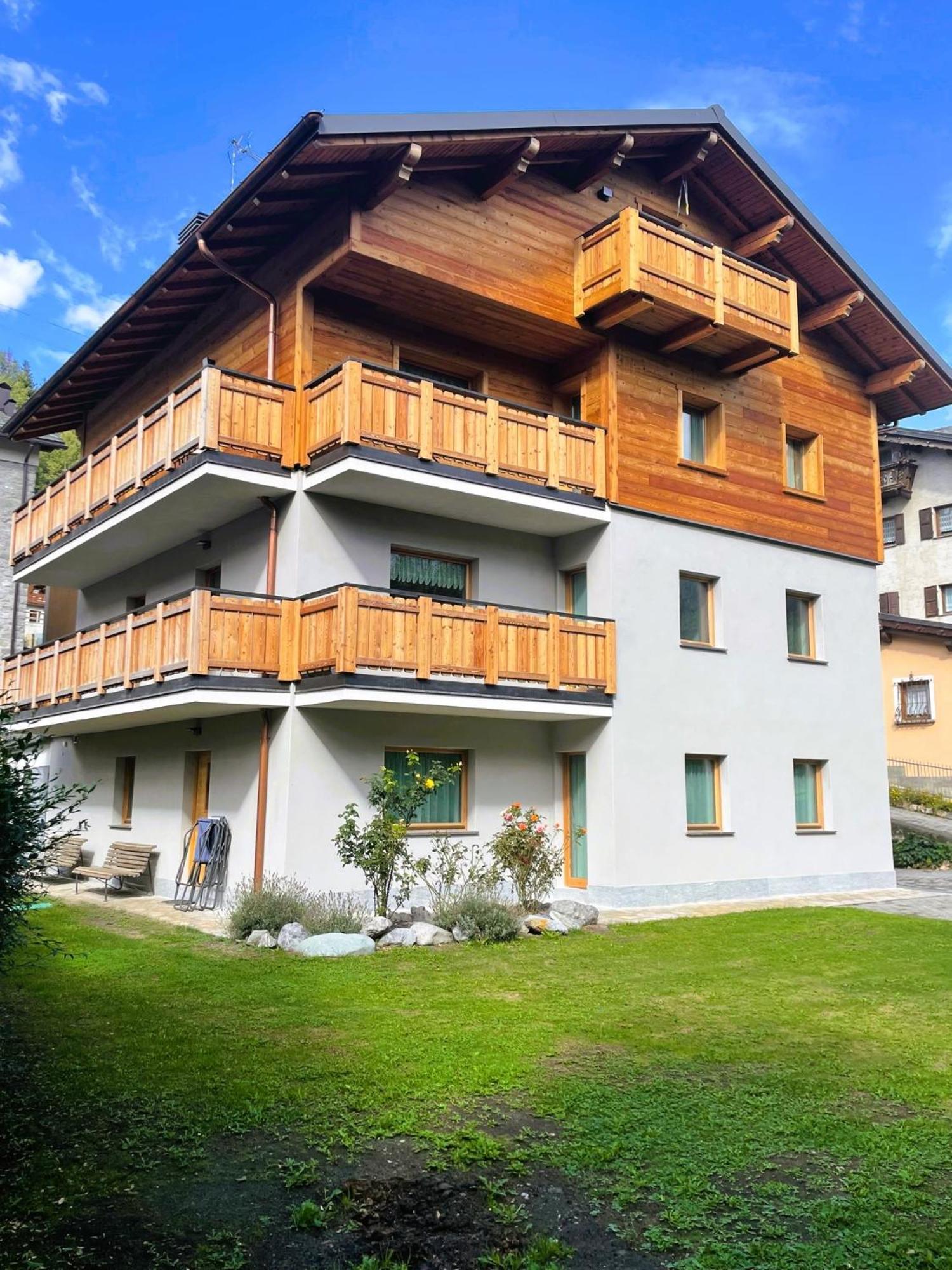 La Casa Di Armando Aparthotel Бормио Екстериор снимка